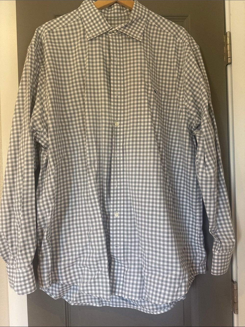 Vineyard Vines Gray and White Gingham Tucker Shirt
